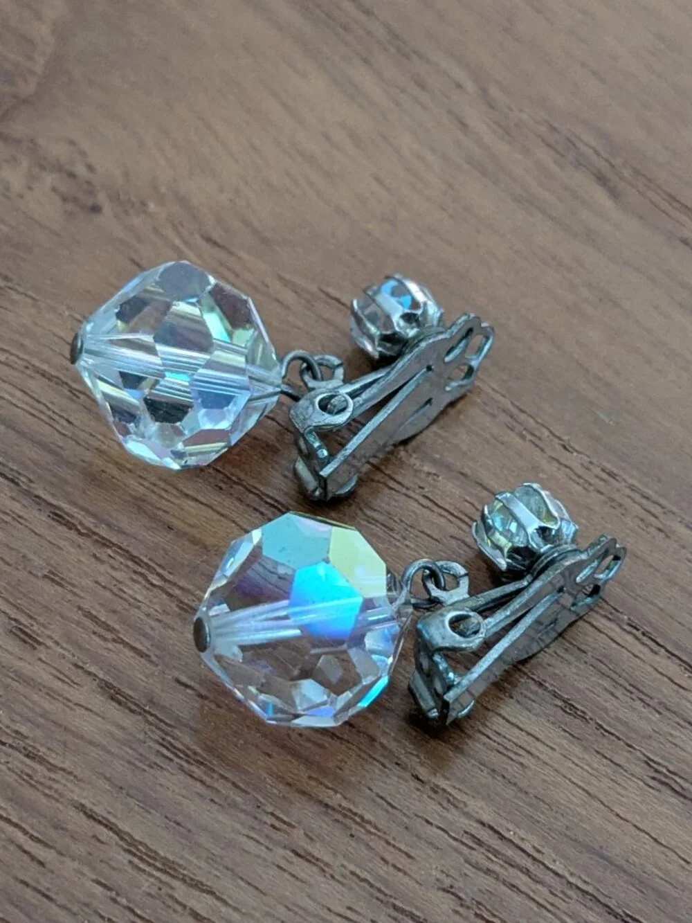 Vintage Aurora Borealis Crystal Dangle Clip On Earrings Iridescent Faceted Bead
